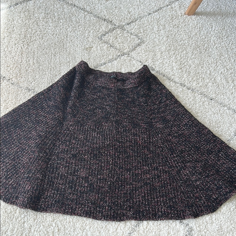 Zara Black and Pink Textured Skirt